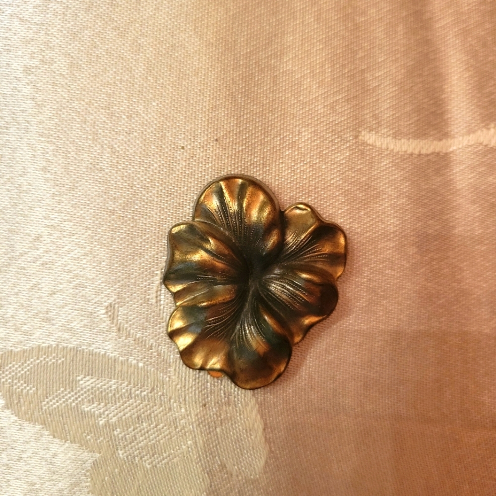 Vintage Dress Clip